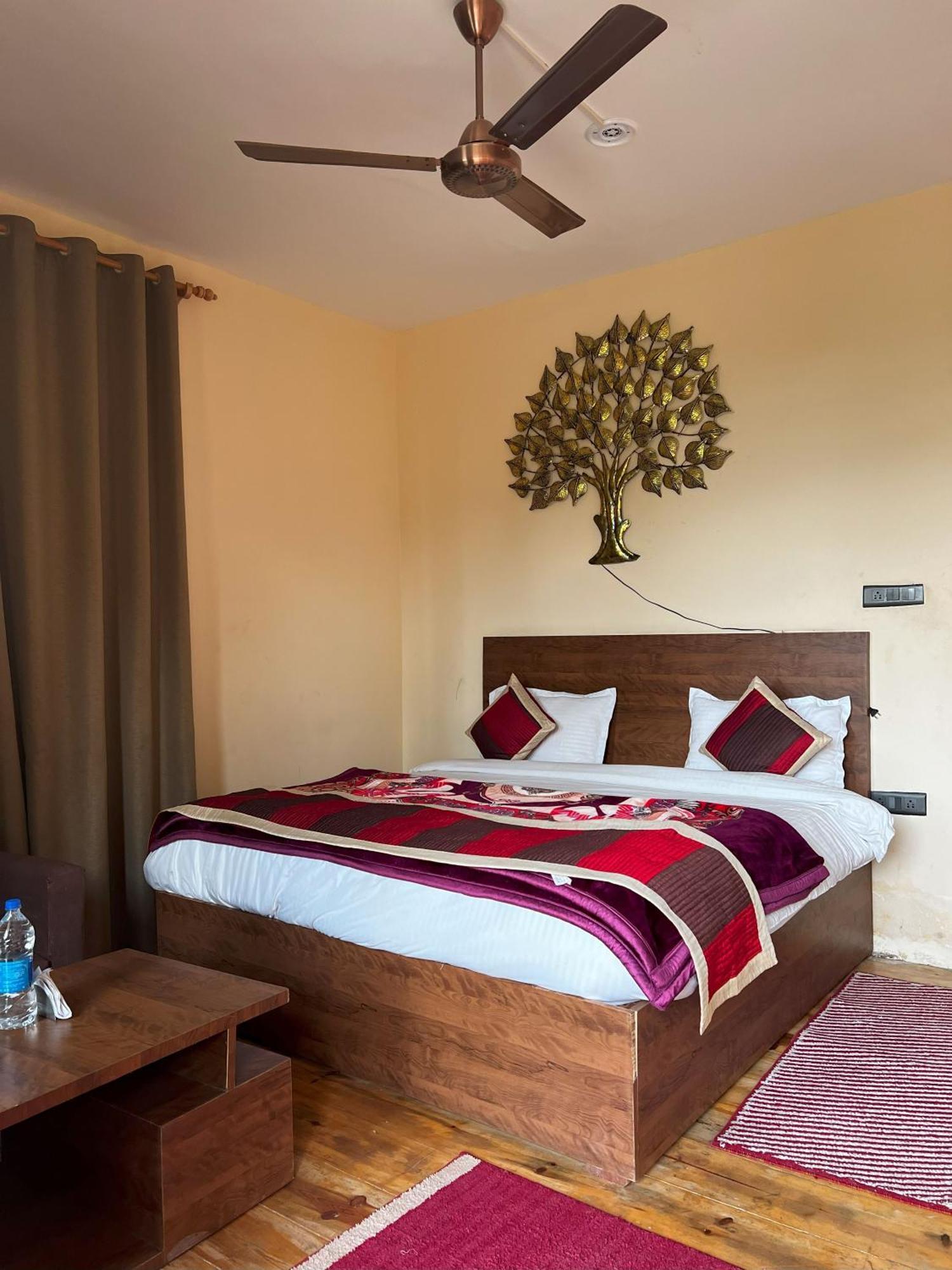 Hotel The Himalayan Heights Satya'S Kasardevi Almora Exterior foto